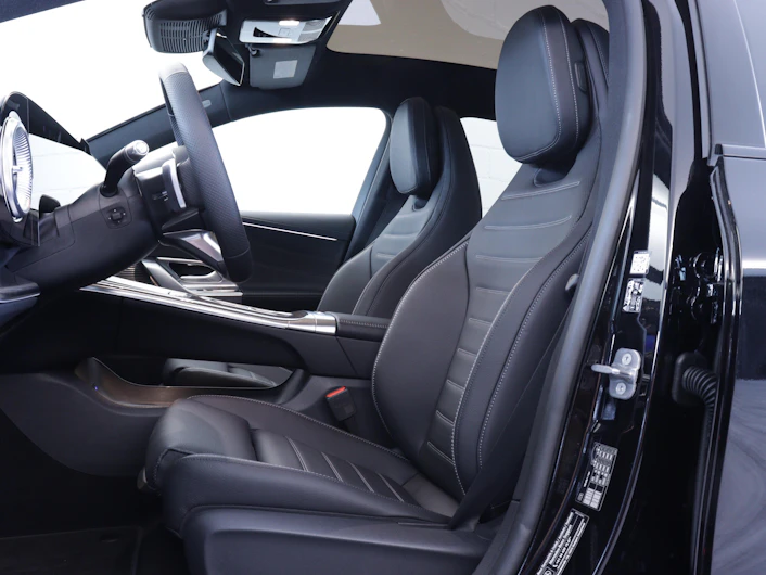 immagine del veicolo MERCEDES-BENZ C 400