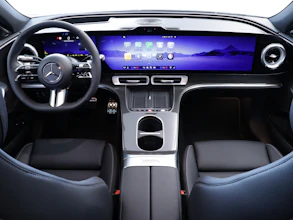 https://vehicle.imgix.net/4451138/a93237e6-8724-4676-bb66-a7dccba29c18.JPG