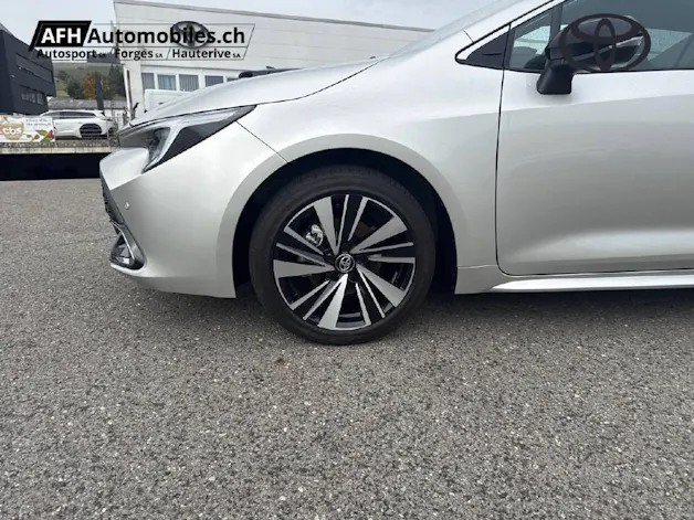 Toyota Corolla Touring Sports 1.8 HSD Trend