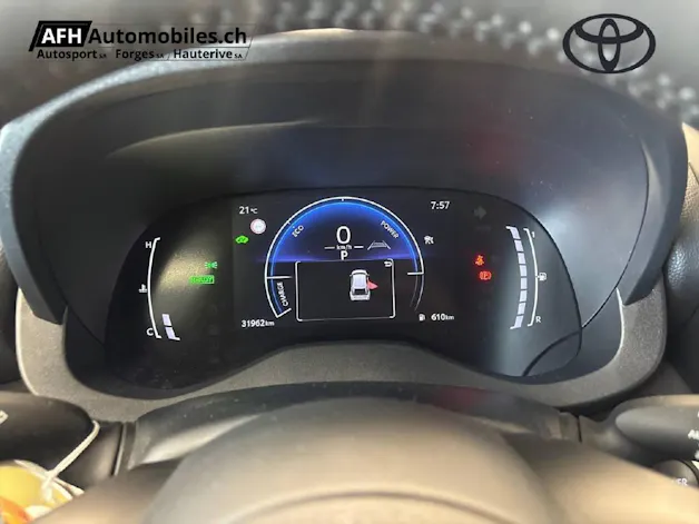 Toyota Yaris Cross 1.5 VVT-i HSD Trend AWD-i
