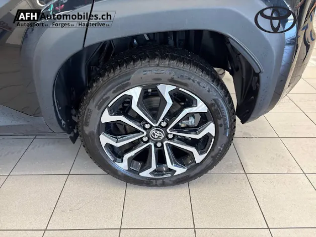 Toyota Yaris Cross 1.5 VVT-i HSD Trend AWD-i