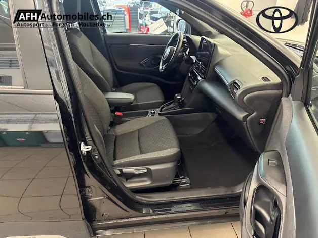Toyota Yaris Cross 1.5 VVT-i HSD Trend AWD-i