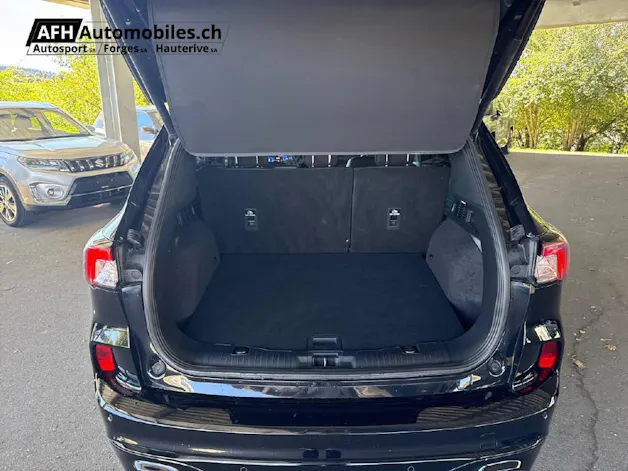FORD Kuga 2.5 Hybrid ST-Line X 4x4
