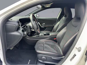 MERCEDES-BENZ A 220 AMG Line