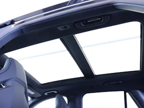 https://vehicle.imgix.net/4451245/09d68c6e-c899-4f67-8e64-316b9e3df9ec.JPG