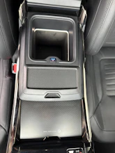 https://vehicle.imgix.net/4451276/bf93f1dd-31e2-4059-8cf6-b6f3b74b2069.jpg