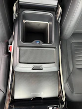 Fahrzeugbild LAND ROVER Range Rover Sport 4.4 V8 SV Edition One 635PS