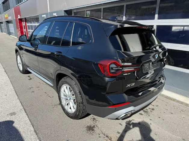 BMW X3 20i xDrive 184 CV (CH)