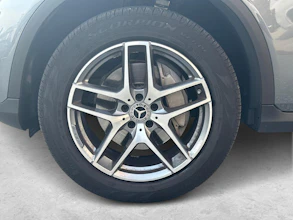 https://vehicle.imgix.net/4451387/be2a2b4d-a9f7-4870-affd-6ba31fe0701a.jpg