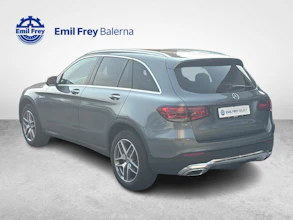 https://vehicle.imgix.net/4451387/f2e29097-92df-4079-a010-3e3c64e1742e.jpg