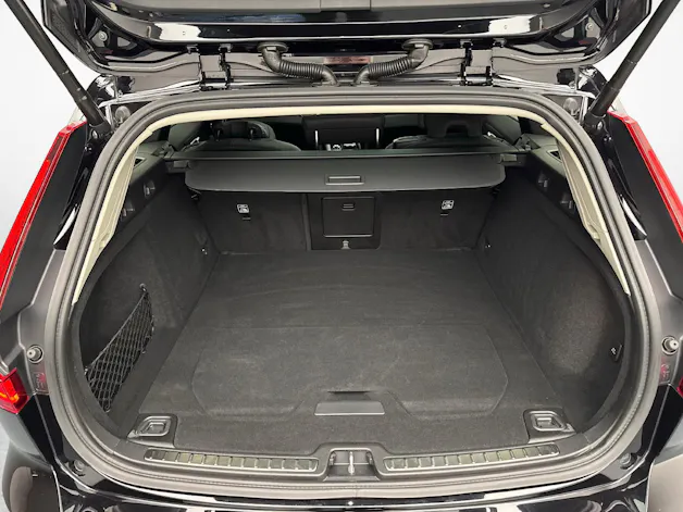 VOLVO V60 2.0 T6 TE Ultimate Dark eAWD