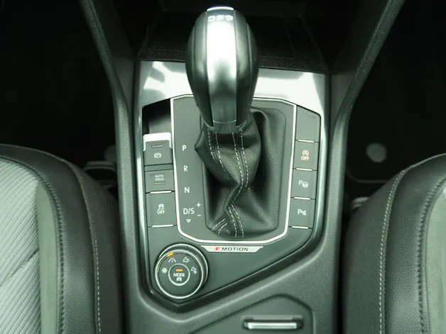 VW Tiguan 2.0 TSI DSG R-Line 4Motion