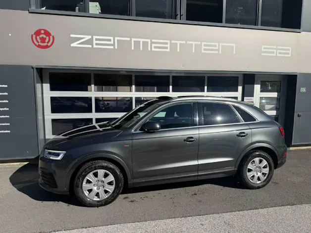 AUDI Q3 2.0 TFSI Sport quattro STr