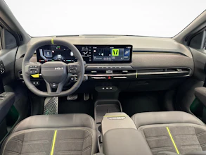 https://vehicle.imgix.net/4451567/d5d49020-7359-4000-8530-06d2eacc1caf.jpg