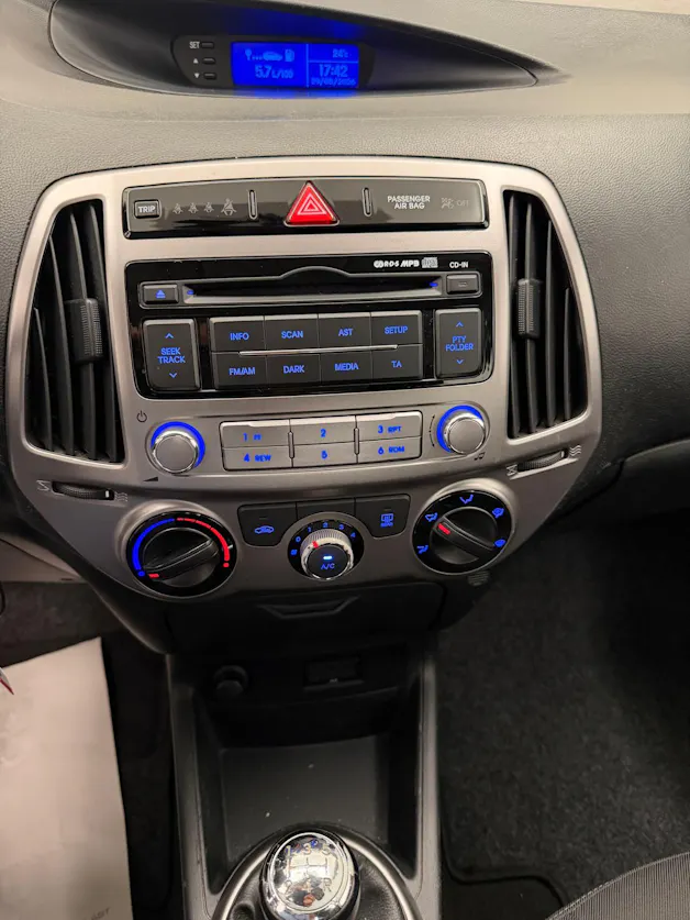 HYUNDAI i20 1.2 Comfort
