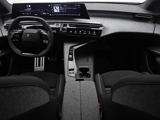PEUGEOT 5008 1.6 PHEV GT Exclusive 7Plätzer