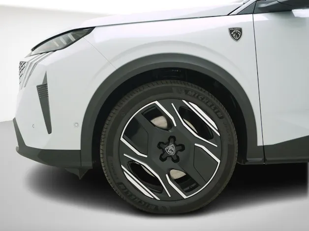PEUGEOT 5008 1.6 PHEV GT Exclusive 7Plätzer