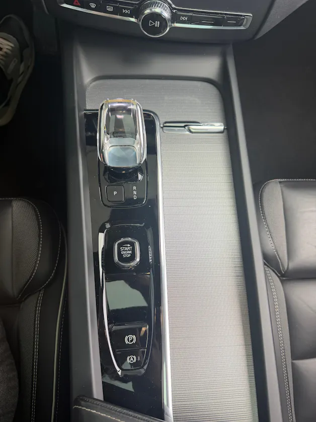 VOLVO XC60 T6 eAWD R-Design Geartronic