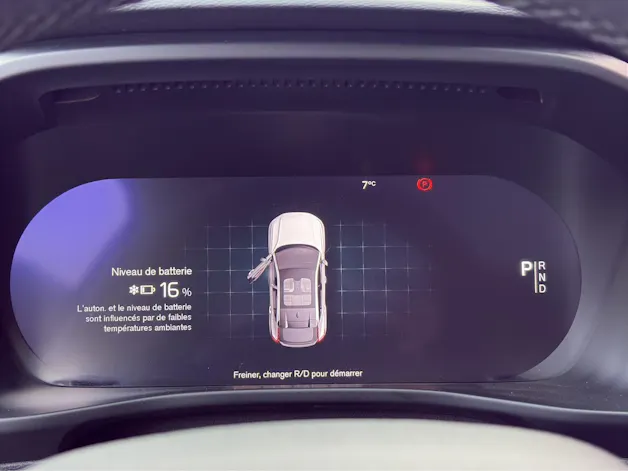VOLVO C40 Recharge P8 Twin AWD Pure Electric Plus