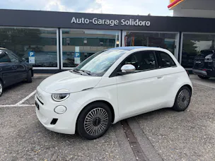 FIAT Cabrio Icon Dol