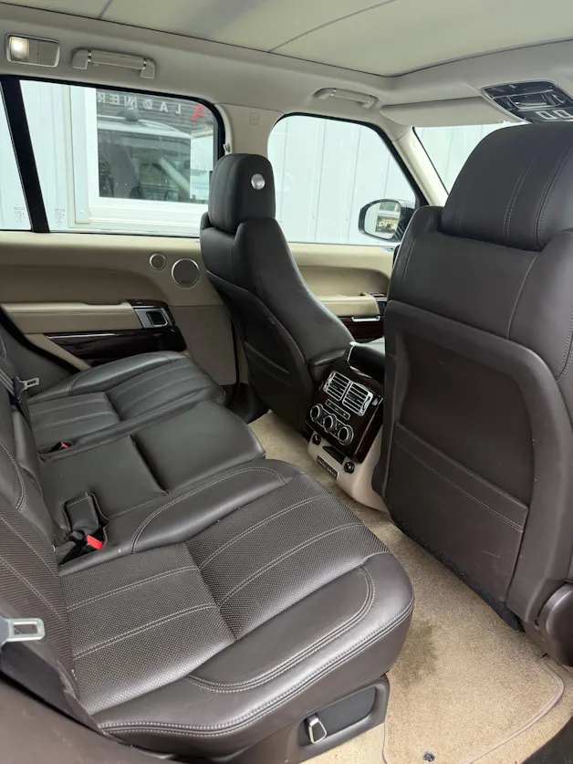 Land Rover Range Rover 3.0 TDV6 Vogue Automatic * FÜR EXPORT* AB PLATZ * 136'000 KM*