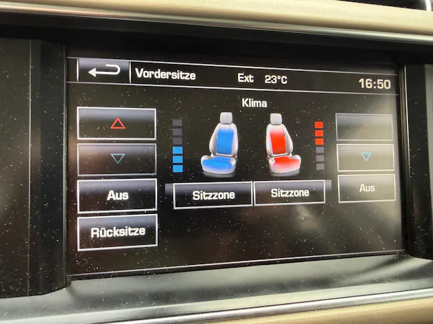 Land Rover Range Rover 3.0 TDV6 Vogue Automatic * FÜR EXPORT* AB PLATZ * 136'000 KM*