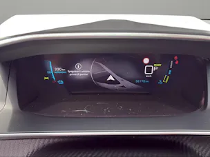 PEUGEOT 208 Elektrik Allure Pack