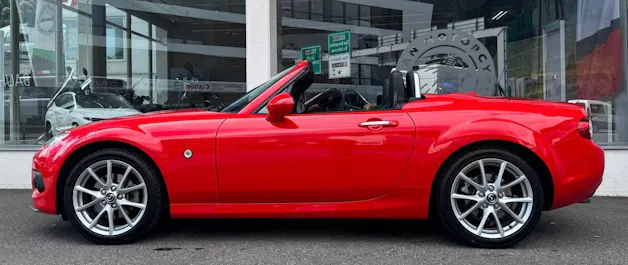 MAZDA MX-5 Roadster-Coupé 2.0i 16V Sport