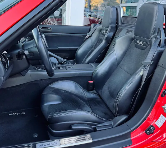 MAZDA MX-5 Roadster-Coupé 2.0i 16V Sport