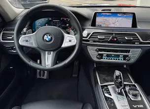 BMW M760Li xDrive Sport Getriebe