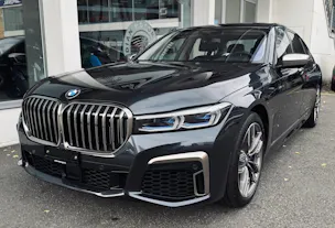 BMW M760Li xDrive Sport Getriebe
