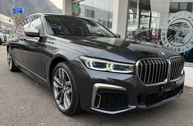 BMW M760Li xDrive Sport Getriebe