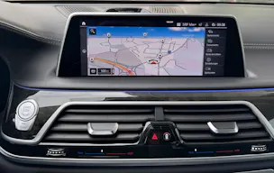 BMW M760Li xDrive Sport Getriebe