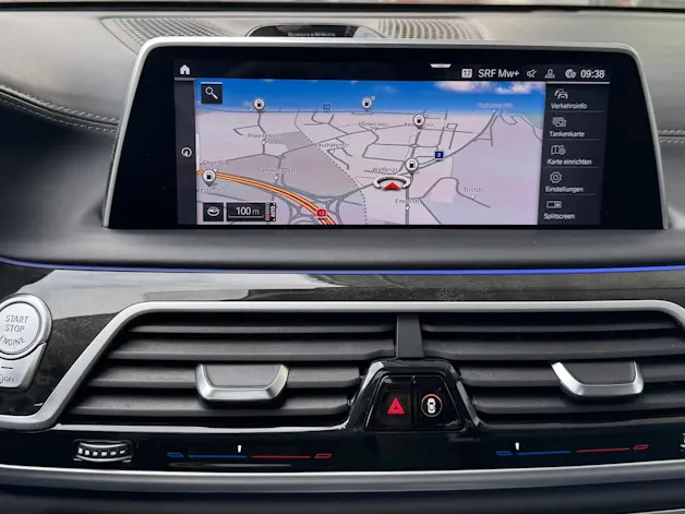 BMW M760Li xDrive Sport Getriebe