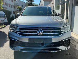 VW Tiguan Allspace R-Line 4Motion *** PANORAMADACH & ANHÄNGERKUPPLUNG ***