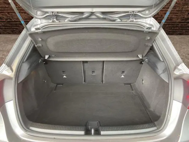 MERCEDES-BENZ A 180 Edition