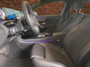 MERCEDES-BENZ A 180 Edition