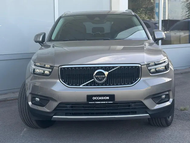 VOLVO XC40 T3 Momentum Geartronic