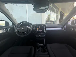VOLVO XC40 T3 Momentum Geartronic