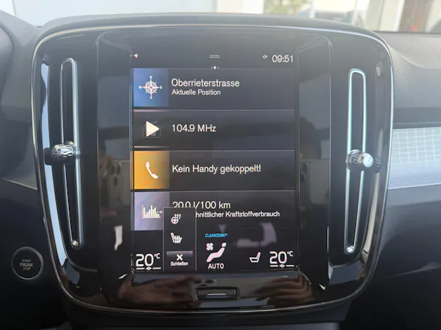 VOLVO XC40 T3 Momentum Geartronic