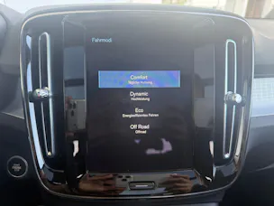 VOLVO XC40 T3 Momentum Geartronic