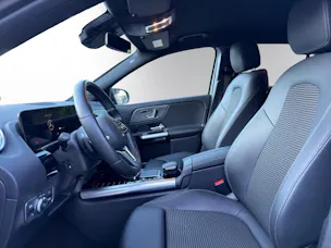 MERCEDES-BENZ GLA 250e Progressive 8G-DCT