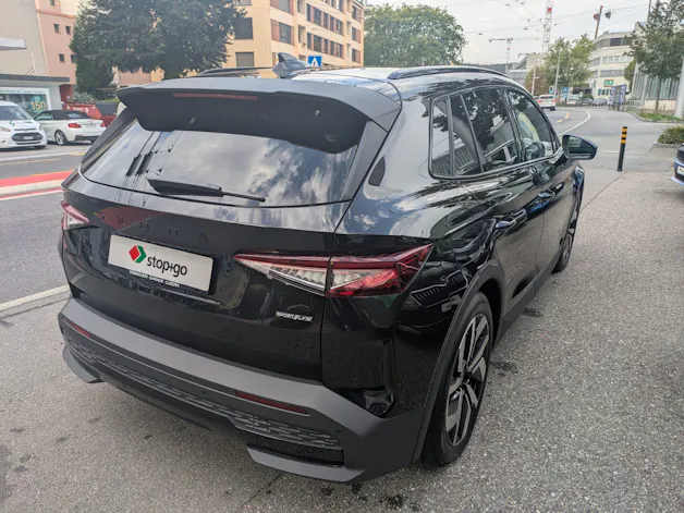 SKODA Elroq 85x Sportline 4x4