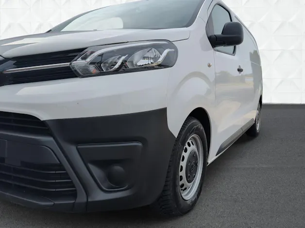Toyota Proace 1.5D Panel Van Medium Active