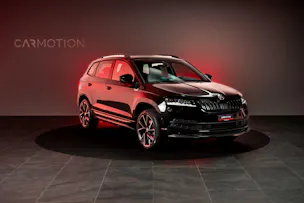 SKODA Karoq 2.0 TSI SportLine 4x4 DSG / Panoramadach / Parkassistent / Sitzheizung