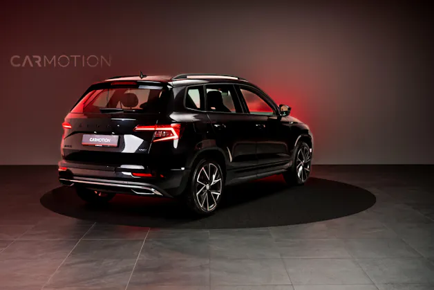 SKODA Karoq 2.0 TSI SportLine 4x4 DSG / Panoramadach / Parkassistent / Sitzheizung
