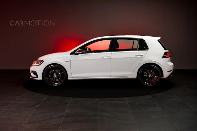 VW Golf VII 2.0 TSI R DSG 4motion / Facelift / Panorama-Schiebedach / Virtual Cockpit