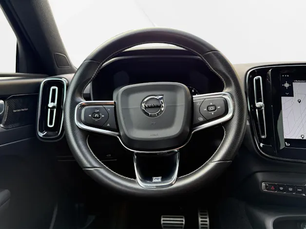 VOLVO XC40 T4 R-Design Geartronic