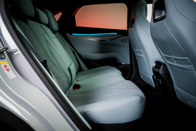 BYD Sealion 7 91,3 kWh Excellence AWD / Panoramadach / Head-Up Display / Sitzheizung & Lüftung