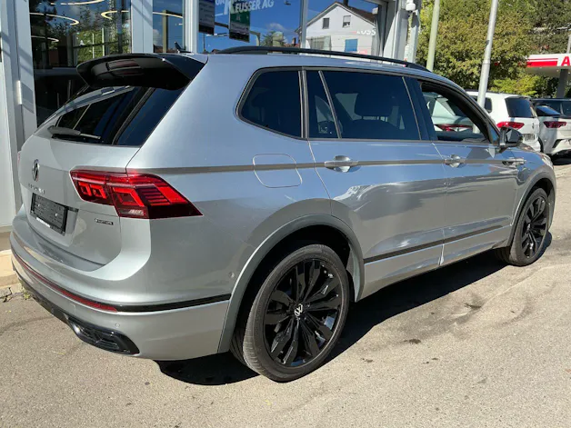 VW Tiguan Allspace R-Line 4Motion